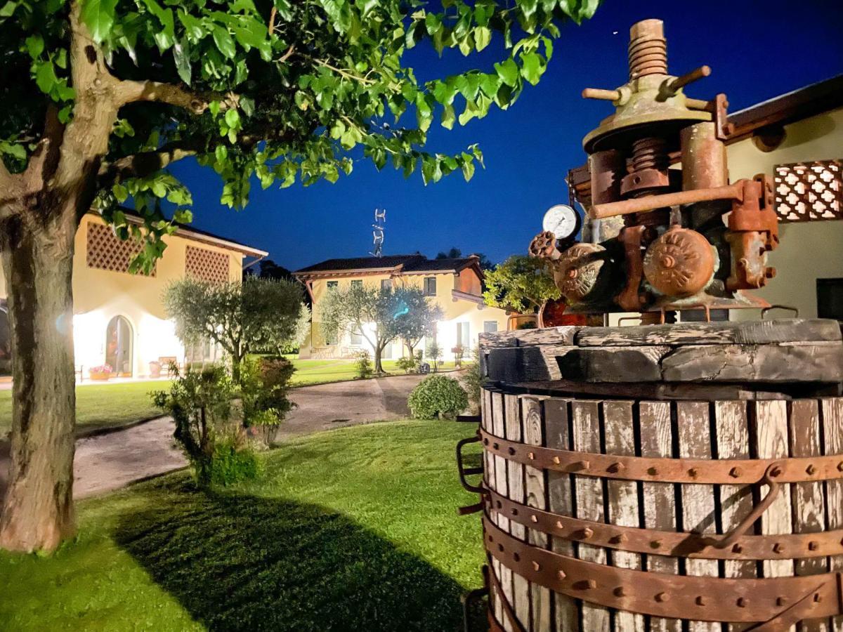Agriturismo Bitturelli Понти Сул Минчо Екстериор снимка